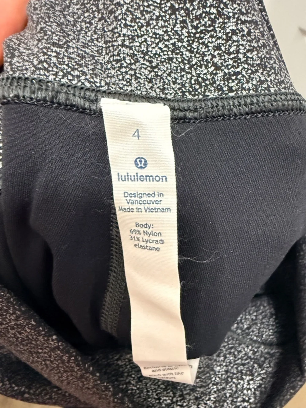 Lululemon Silver-Black Capri Leggings –‎ Size 4